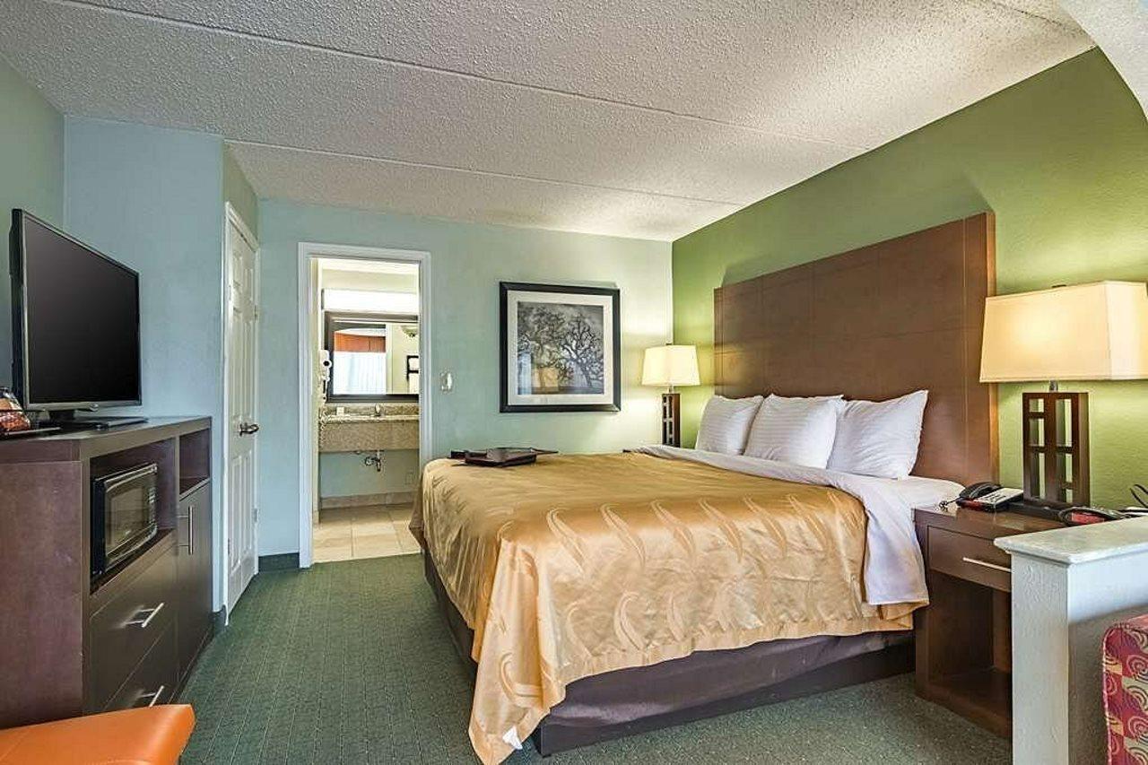 Quality Inn Columbus Near Fort Benning Экстерьер фото
